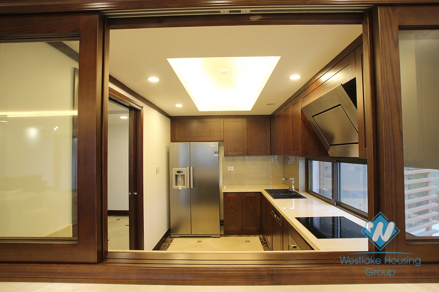 Luxury and Modern apartment  for rent in Xuan Dieu st, Tay Ho, Ha Noi